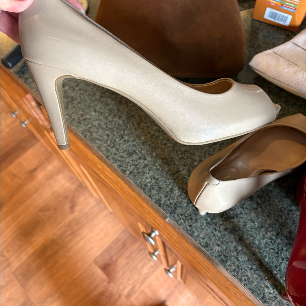 Bandolino Women's Peep-Toe Heels in Light Taupe